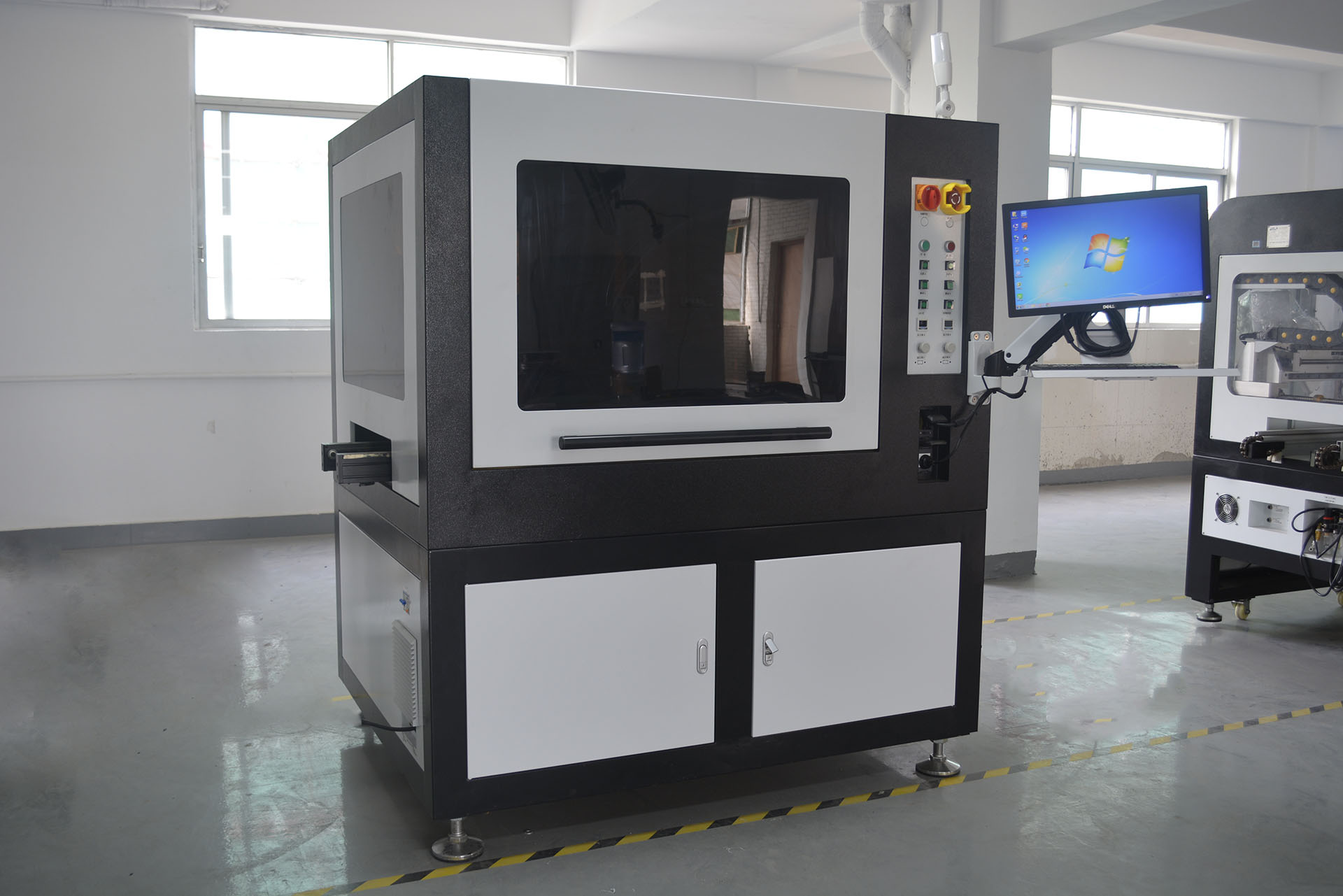 視覺點膠機.jpg 視覺點膠機.jpg